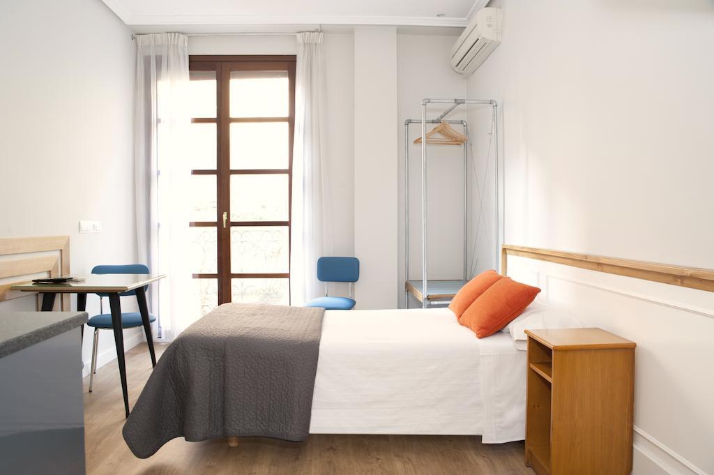 סרגוסה Apartamentos Sabinas Don Jaime חדר תמונה