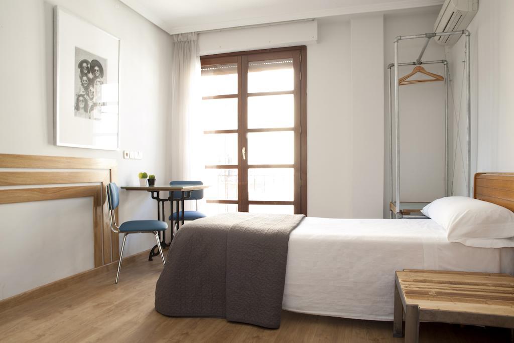 סרגוסה Apartamentos Sabinas Don Jaime חדר תמונה